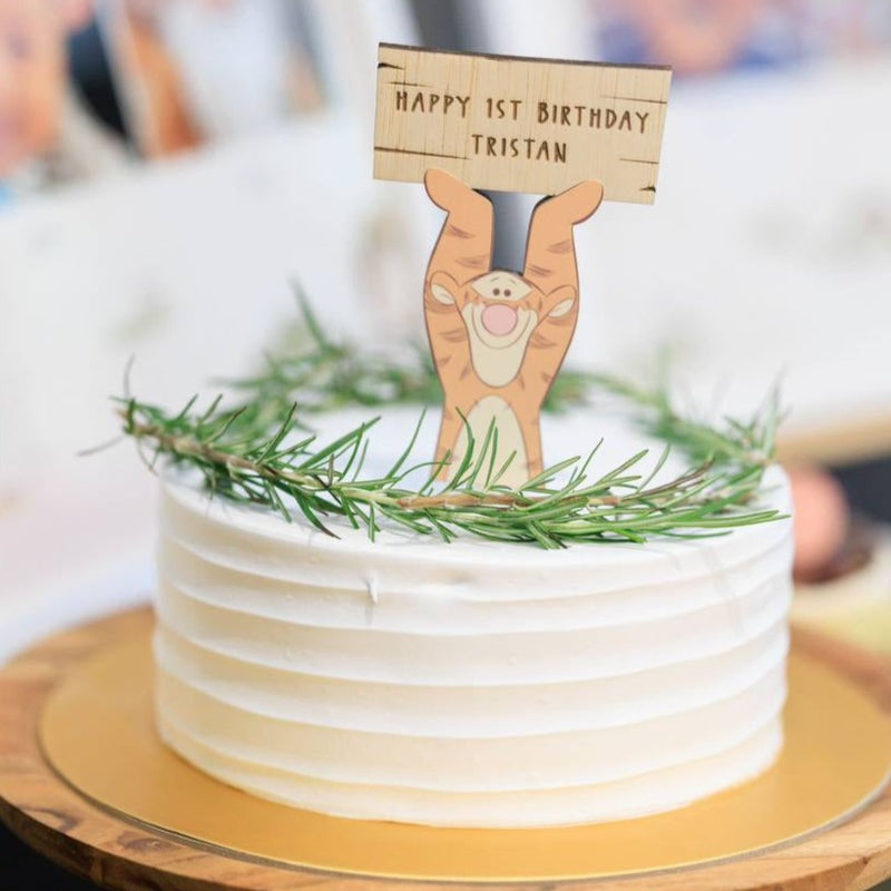 Winnie The Pooh & Friends Sign Cake Topper